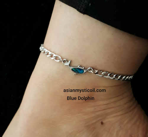 8Blue Dolphin.jpg (304752 bytes)